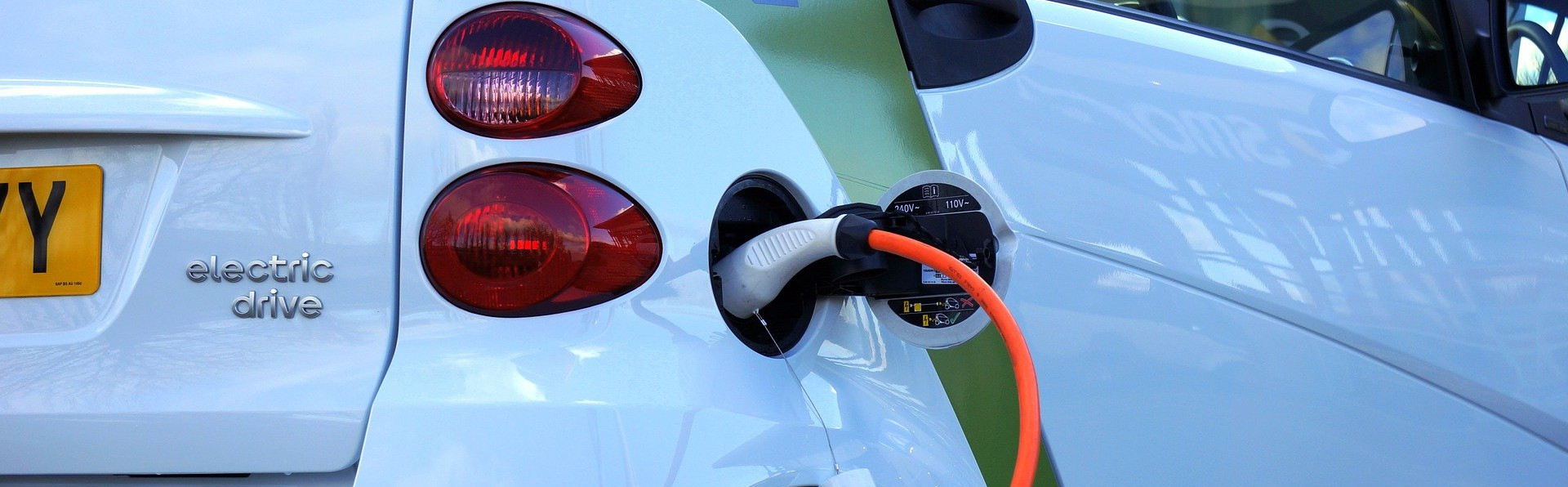 What is the Best Electric Vehicle Charging Network in the UK?